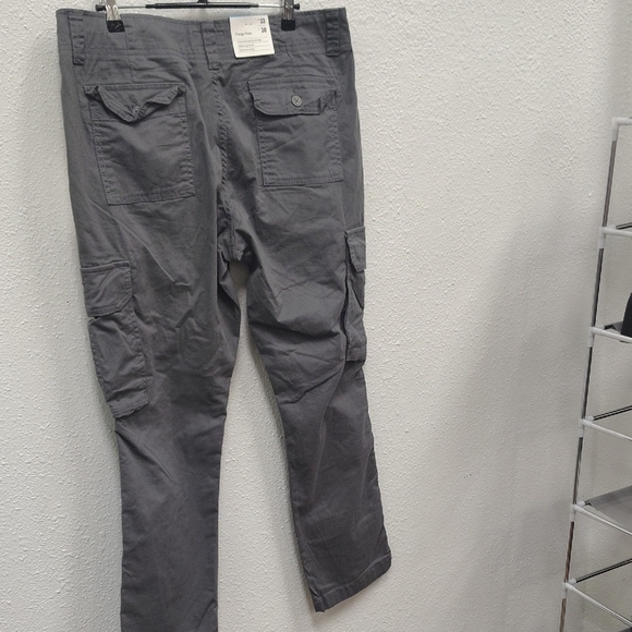 Goodfellow & Co Gray Cargo Pants Durable Utility Design - Picture 3 of 5